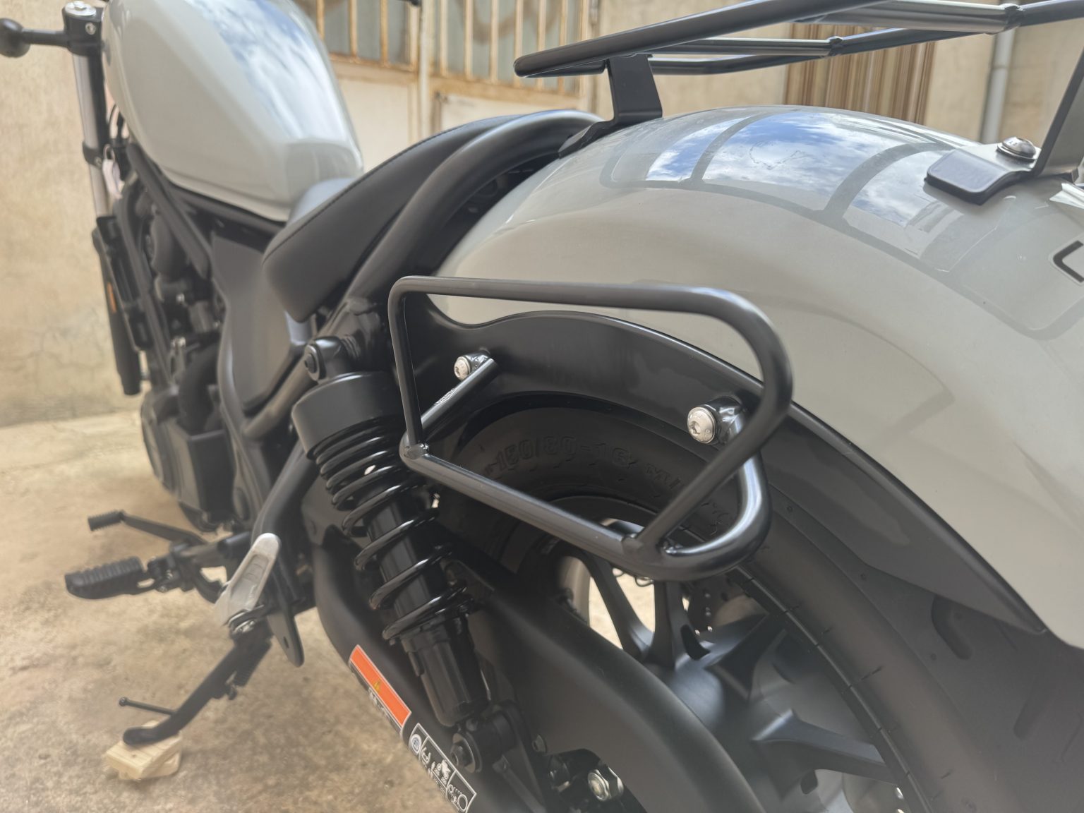 Rabel Racl Full set Rear luggage carrier and racks for saddlebags Honda Rebel 500 ...