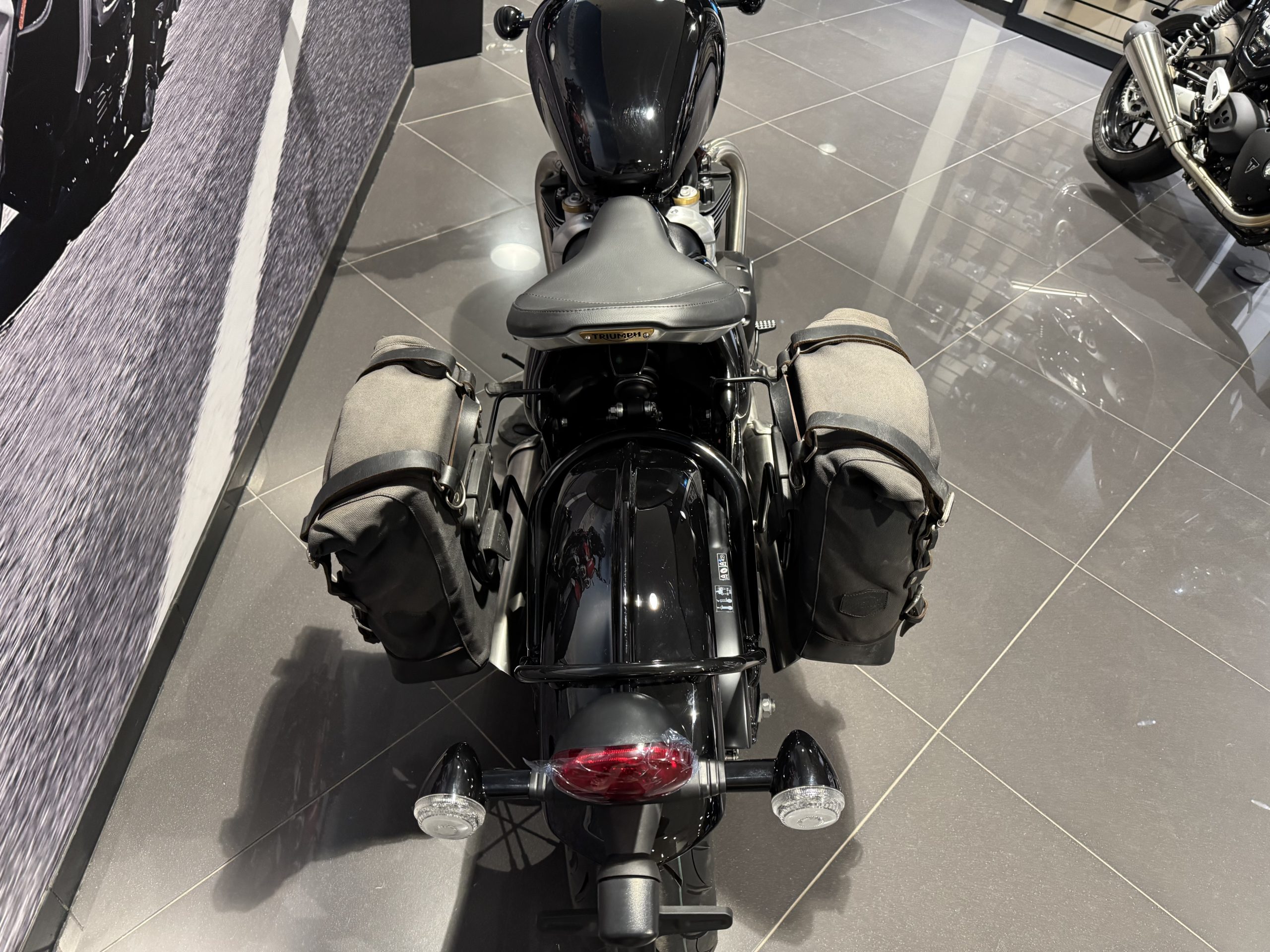 Triumph Bobber 2 dakhla black rear view