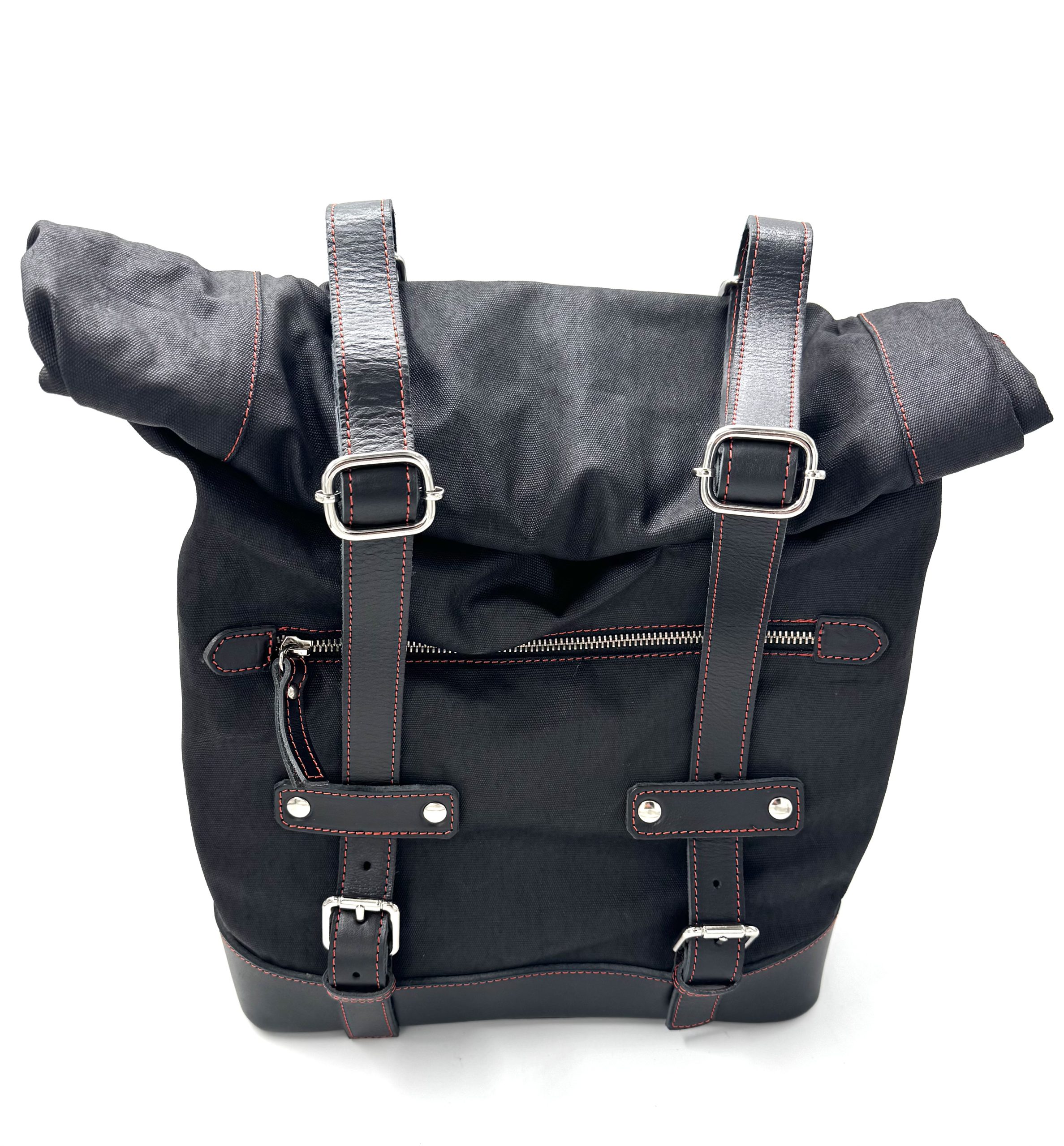 Lofoten 719 front view silueta